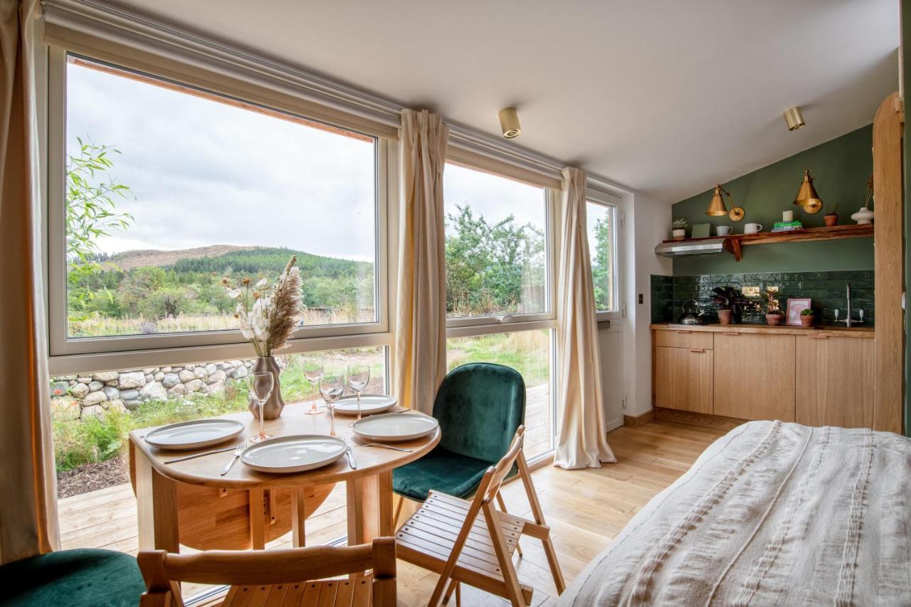 Alba - Charming Boutique Forest View Cabin With Hot Tub In Ballater Extérieur photo